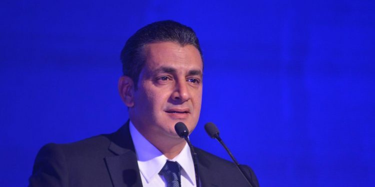 “أسمنت سيناء” تشيد بتوجيهات الرئيس السيسي بتوفير المناخ الداعم للصناعات الوطنية