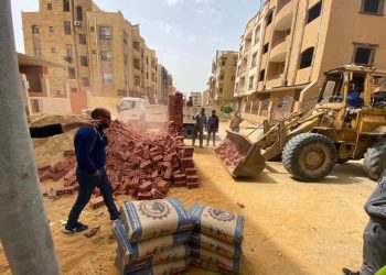 جانب من حملة الإزالة بالقاهرة الجديدة