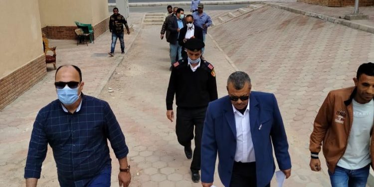 جانب من الحملة علي شقق الإسكان الاجتماعى