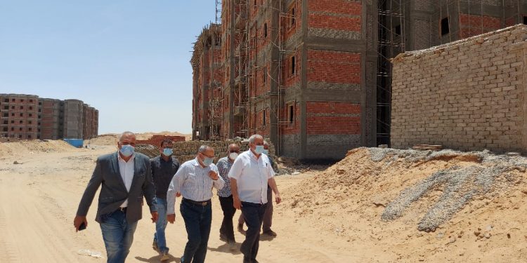 المهندس كمال بهجات خلال الزيارة