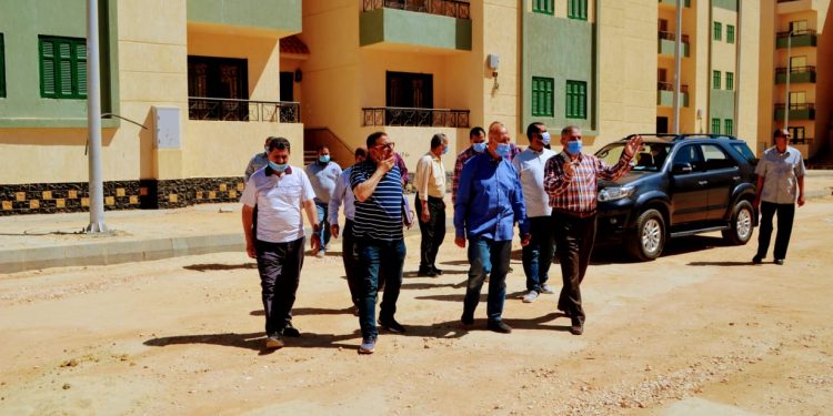 جانب من جولة رئيس جهاز العاشر من رمضان