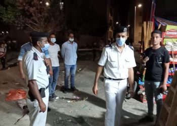 بالتنسيق مع الشرطة.. جهاز مدينة بدر ينفذ حملة مسائية لإزالة الإشغالات وضبط المخالفات بالحي السابع