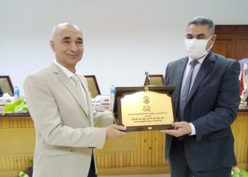 جهاز مدينة الصالحية الجديدة يكرم رئيس الجهاز السابق تقديراً لجهوده خلال فترة توليه المسئولية