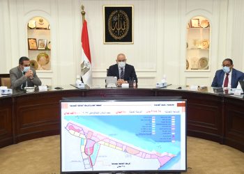 وزير الإسكان يتابع الموقف التنفيذي لمشروعات المرحلة العاجلة بمدينة رشيد الجديدة