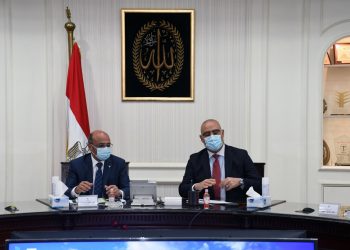 اجتماع وزير الإسكان ووزير العدل