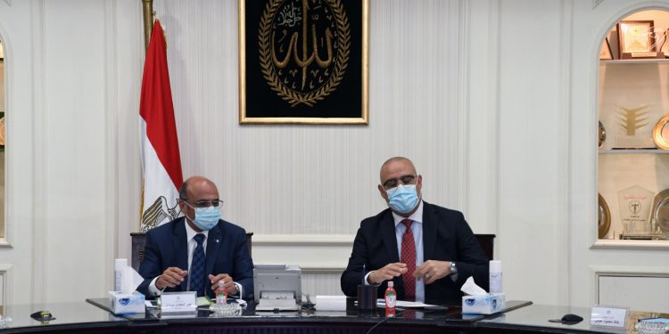 اجتماع وزير الإسكان ووزير العدل