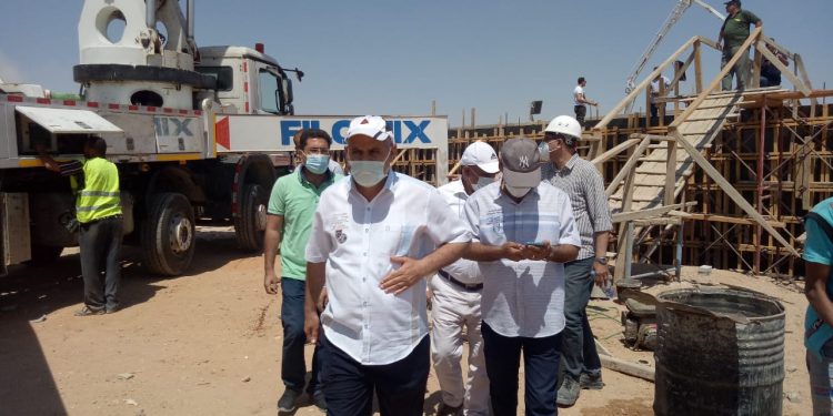 لمتابعة سير التنفيذ.. مسئولو “الإسكان” يتفقدون سير العمل بمشروع محطة المياه بمدينة بدر