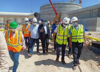 جانب من الزيارة