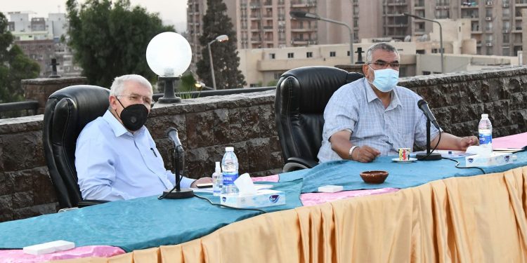 اجتماع مسئولى المقاولون العرب لبحث تنفيذ مبادرة حياة كريمة