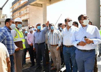 جانب من جولة وزير النقل اليوم