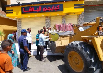 جانب من اعمال ازالة المخالفات ببني سويف الجديدة