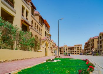 أحد مشروعات شركة المعادى التابعة للقابضة للتشييد