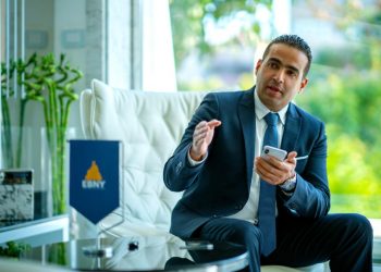 الدكتور عبدالله كامل