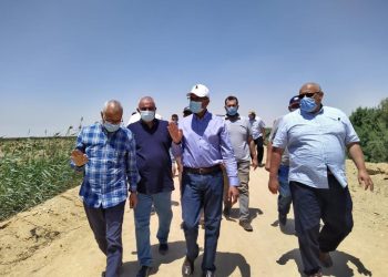 وزير الإسكان لشئون البنية الأساسية