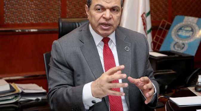 وزير القوي العاملة