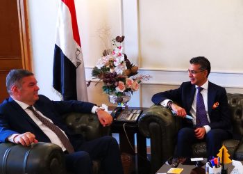 وزير قطاع الأعمال