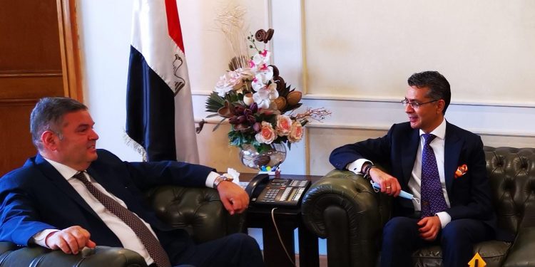 وزير قطاع الأعمال