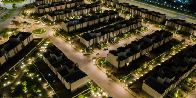 “كابيتال جروب بروبرتيز” تنتهي من تسليم 817 وحدة بمشروع “البروچ”.. وتخطط لتسليم 670 آخرين بنهاية العام