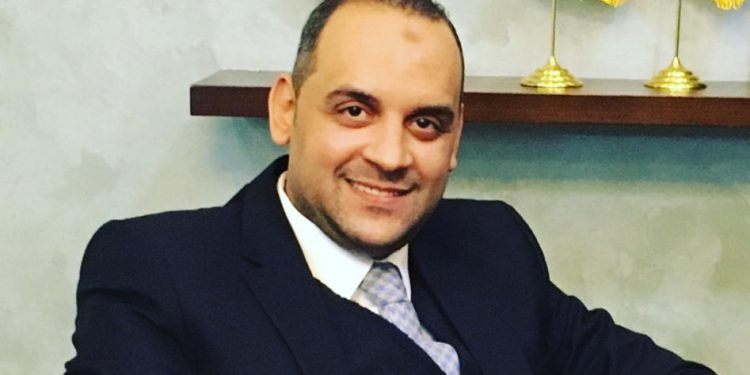 محمد عبدالحكيم : توجيهات السيسى بالزام الشركات العقارية بعدم طرح مشروعاتها إلا بعد تنفيذ 30% تحقق العدالة بالسوق 