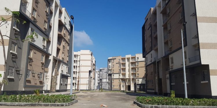 رئيس جهاز دمياط الجديدة يتابع الاستعدادات الأخيرة لتسليم 73 عمارة من”سكن مصر” بالمدينة