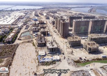 وزير الإسكان يتابع الموقف التنفيذي لمشروعات التجمع العمراني بغرب كارفور بالإسكندرية