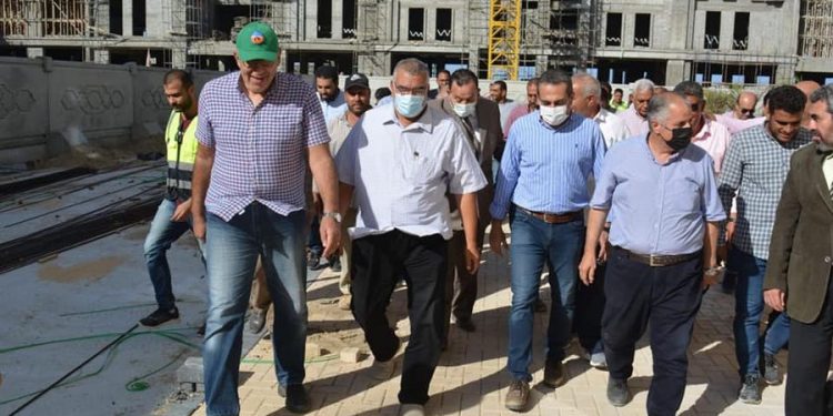 جانب من الزيارة