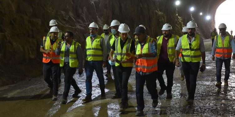 جانب من الزيارة