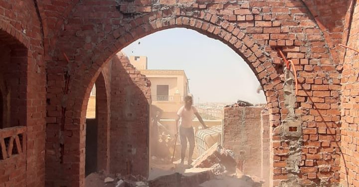 جانب من حملة الإزالة