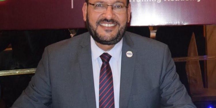 الدكتور أسامة العدل