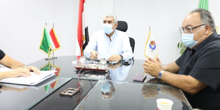 مياه المنيا: اجتماع لمناقشة نسب تنفيذ المحطات ضمن مبادرة “حياة كريمة”