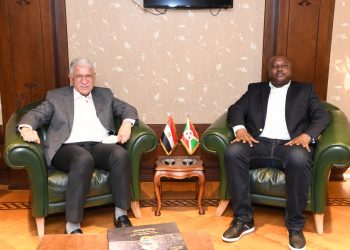 وزير خارجية بوروندى يدعو المقاولون العرب للتواجد والعمل فى بلاده