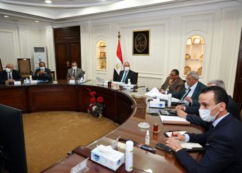 وزير الإسكان يتابع الموقف التنفيذى لمشروعات المبادرة الرئاسية “حياة كريمة” لتطوير الريف المصرى