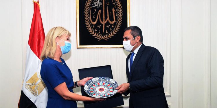 جانب من اللقاء