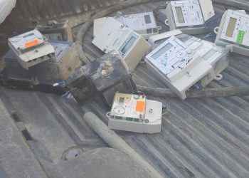 ازالة عدادات الوحدات المخالفة بالقاهرة الجديدة