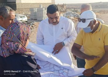 مسئولو “الإسكان” يتفقدون سير العمل بمدينة ملوي الجديدة