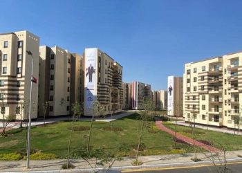 الجزار: تنفيذ 250 ألف شقة بالسكن البديل للمناطق غير الآمنة بتكلفة 63 مليار جنيه.. و2021 عام الانتهاء من التطوير