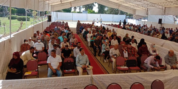 جانب من المزاد