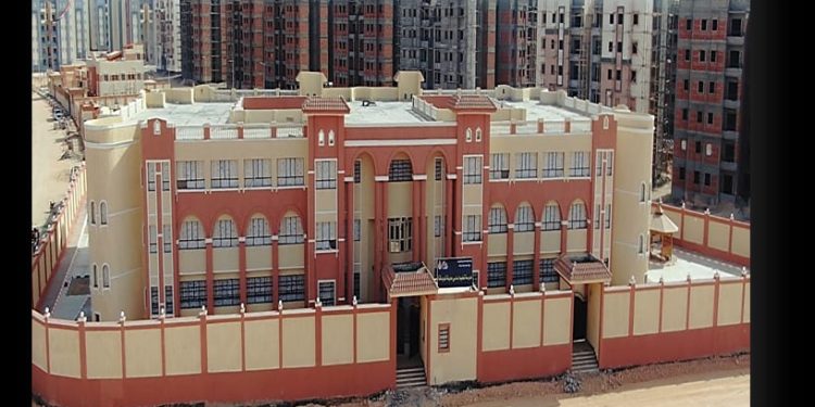 مشروعات وزارة الإسكان بغرب قنا