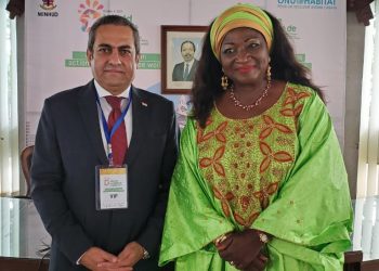 نائب وزير الإسكان يلتقي وزيرة الإسكان الكاميرونية.. ويشيد بحجم أعمال المقاولون العرب بالكاميرون