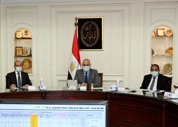 وزير الإسكان يتابع الموقف التنفيذى للوحدات السكنية بالمبادرة الرئاسية “سكن لكل المصريين” لمحدودي ومتوسطى الدخل