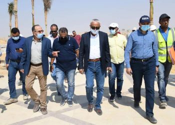 عبدالمطلب ممدوح يتفقد العمل بمنطقة الحدائق المركزية بالعاصمة الإدارية الجديدة