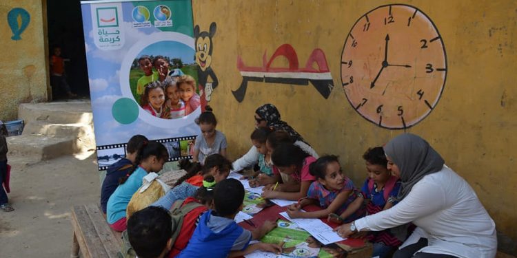 مياه الجيزة تواصل حملات توعية المواطنين بقرى مركزي الصف وأطفيح ضمن مبادرة “حياة كريمة”