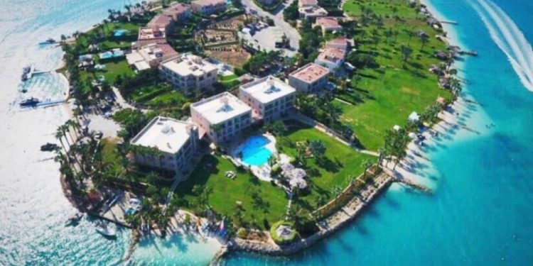 المجتمعات العمرانية تسند تسويق وتطوير أحدث مراحل مشروع مارينا العلمين للسعودية المصرية للتعمير