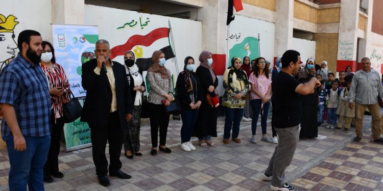 ضمن خططها للتوعية.. مياه المنيا تنفذ حملة توعية بمدرسة الامل للصم وضعاف السمع
