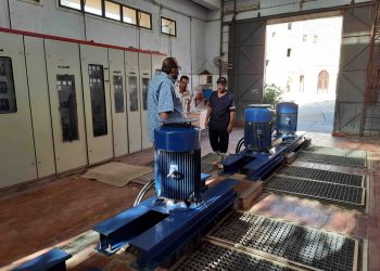 رئيس مياه سوهاج يتفقد شبكات مياه العمارات السكنية بحى الكوثر ويوصى باختبارها