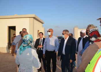 رئيس الشركة القابضة للمياه يتفقد محطة تحلية آبار بالحلازين بمطروح