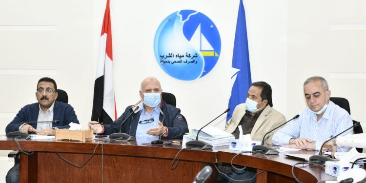 القابضة للمياه تتابع تنفيذ مشروعات حياة كريمة بدمياط والتأكيد علي أهمية البرامج الزمنية