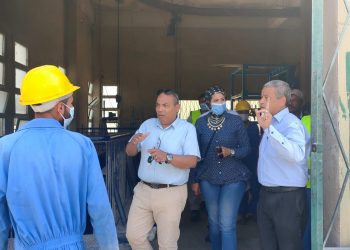 رئيس جهاز “خليج السويس” تتفقد أعمال تأهيل محطة معالجة المخلفات الصناعية بعتاقة 