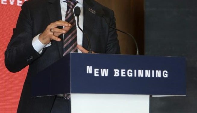 محمد خطاب رئيس القطاع التجارى فى اتريك