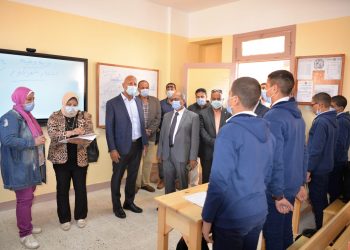 جولة تفقدية لنائب رئيس الشركة القابضة لمياه الشرب بالإسكندرية